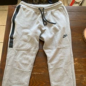 Nike Tech fleece sweatpants